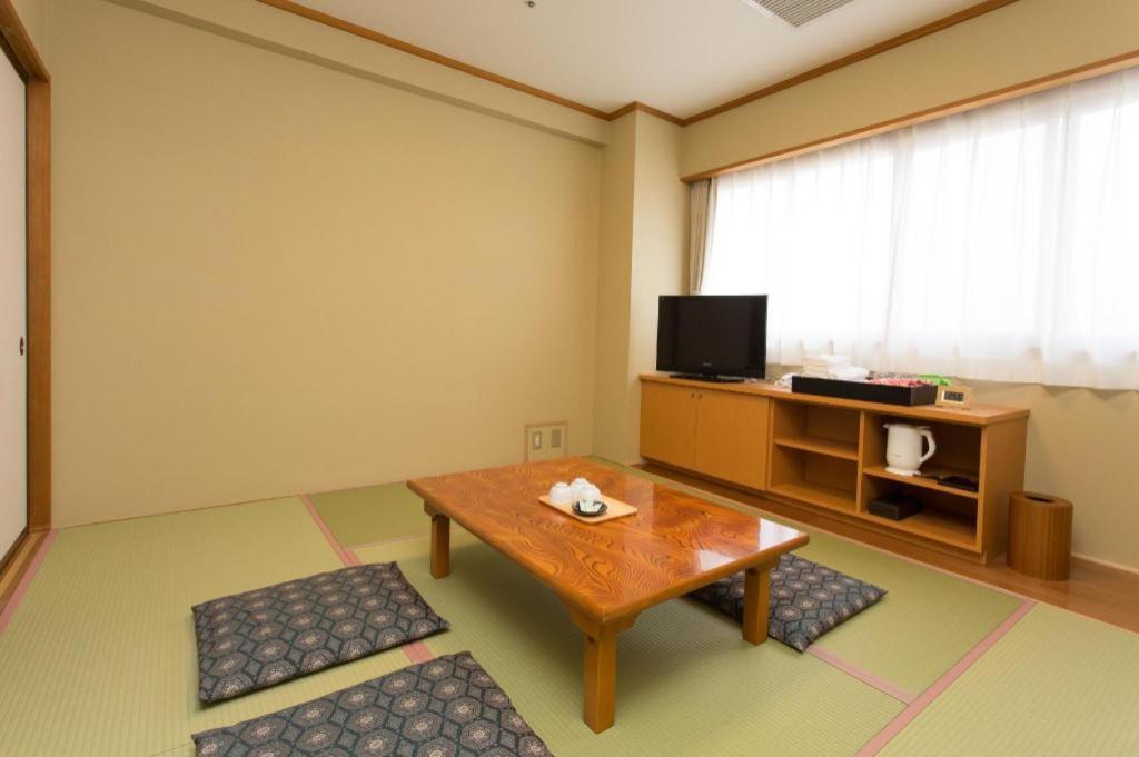 Spa Land Hotel Naito Fuefuki Kültér fotó